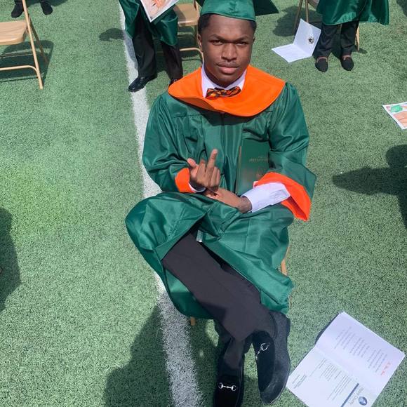 Meet your Posher, Angelo - Picture 1 of 1